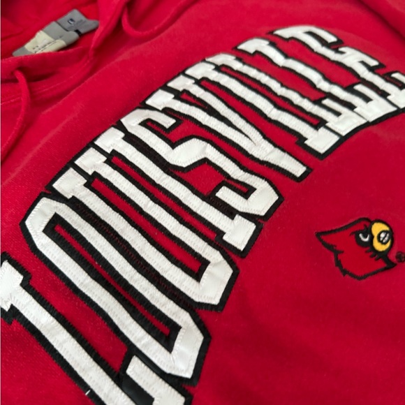 #206 Louisville Cardinals hoodie made by J America - Picture 8 of 11